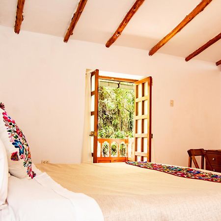 אורובמבה Sacred Valley Mountain Lodge מראה חיצוני תמונה