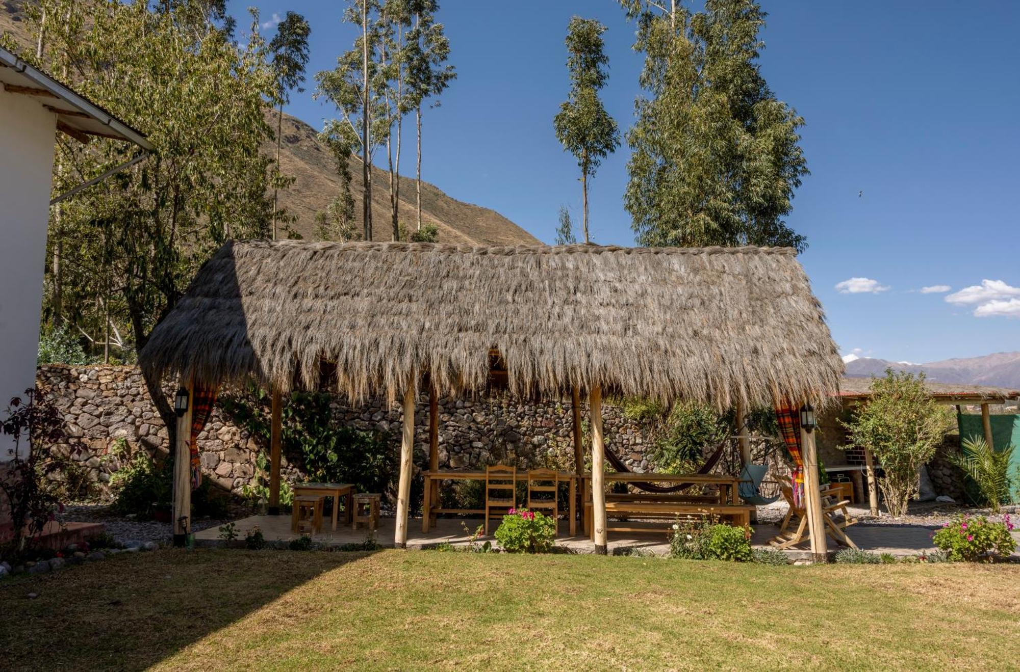 אורובמבה Sacred Valley Mountain Lodge מראה חיצוני תמונה