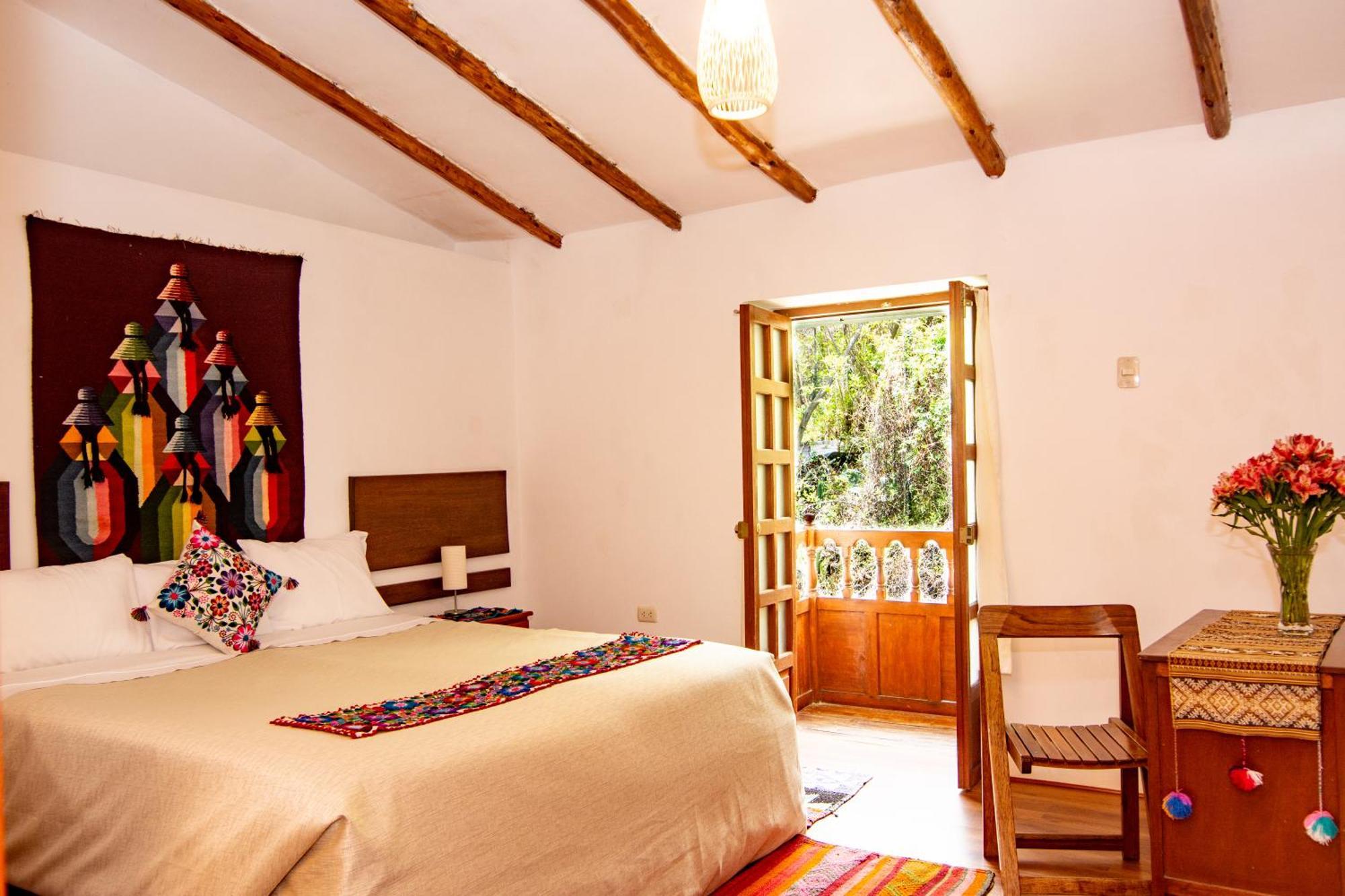 אורובמבה Sacred Valley Mountain Lodge מראה חיצוני תמונה