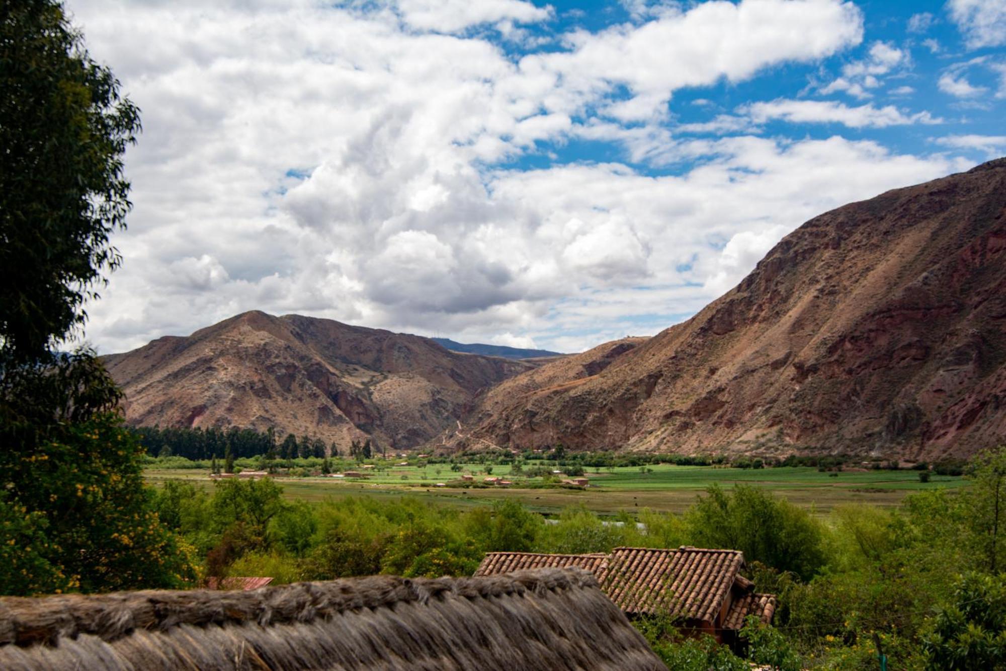 אורובמבה Sacred Valley Mountain Lodge מראה חיצוני תמונה