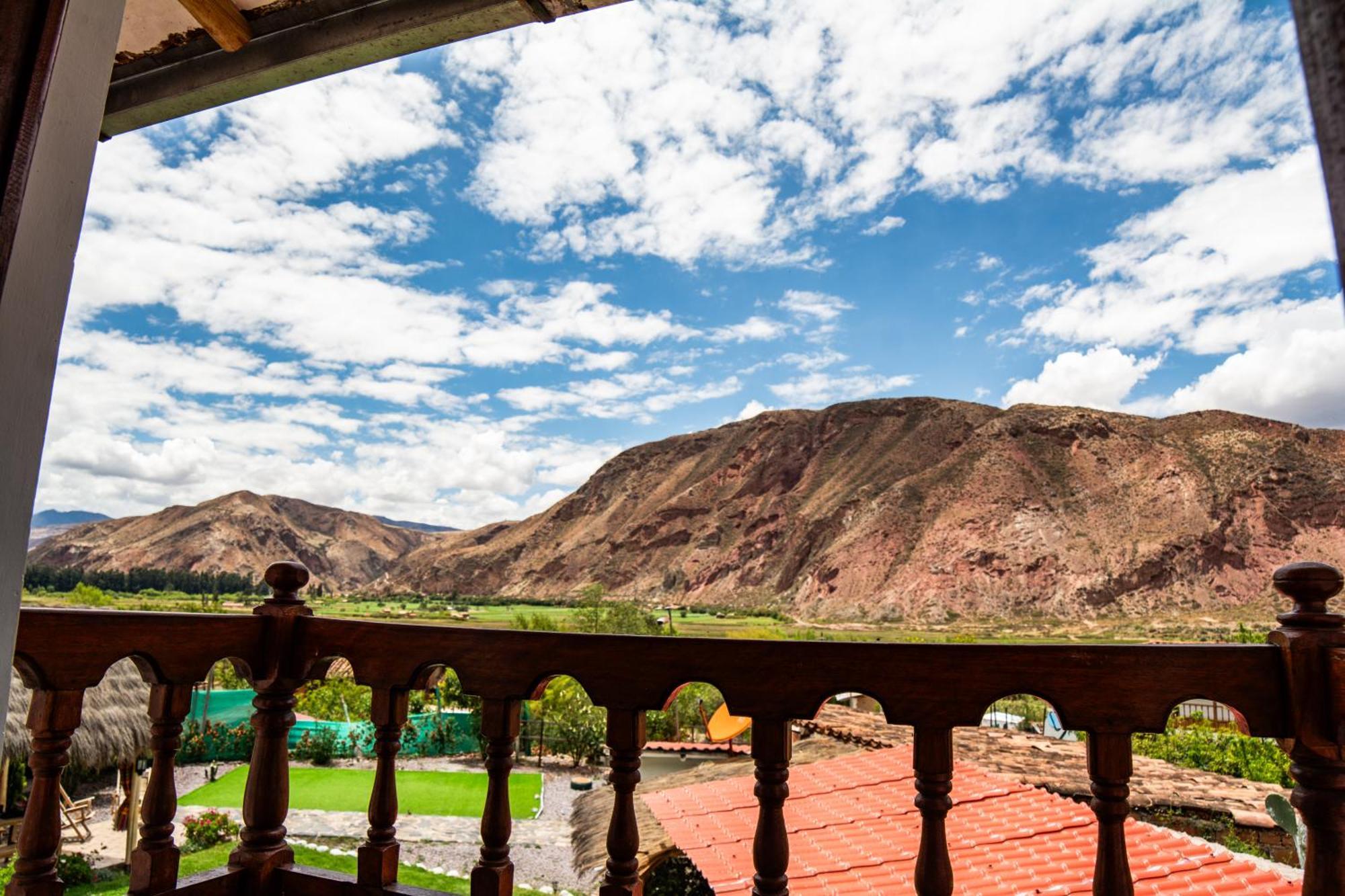 אורובמבה Sacred Valley Mountain Lodge מראה חיצוני תמונה