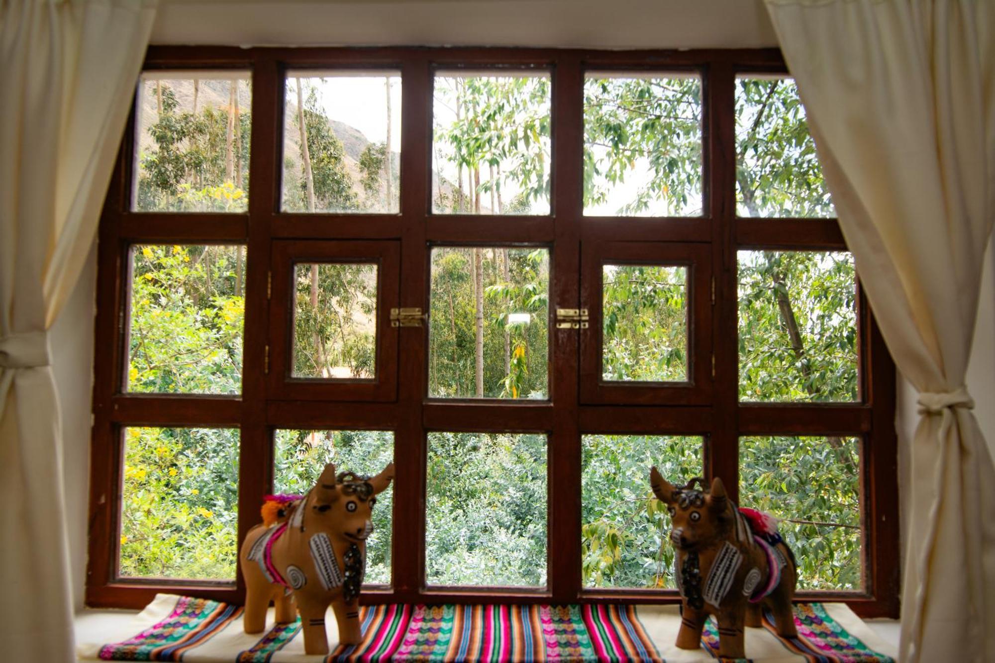 אורובמבה Sacred Valley Mountain Lodge מראה חיצוני תמונה