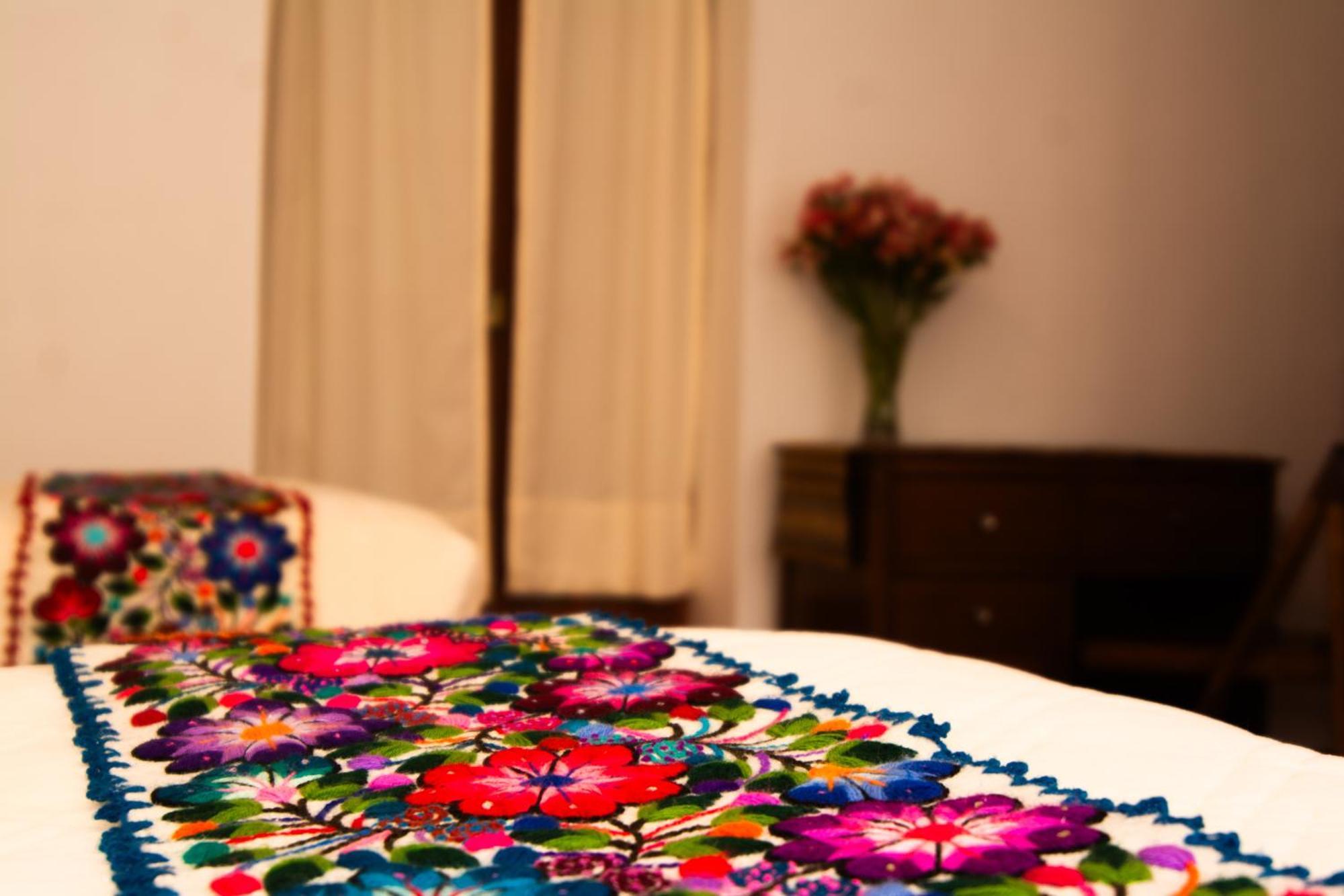אורובמבה Sacred Valley Mountain Lodge מראה חיצוני תמונה