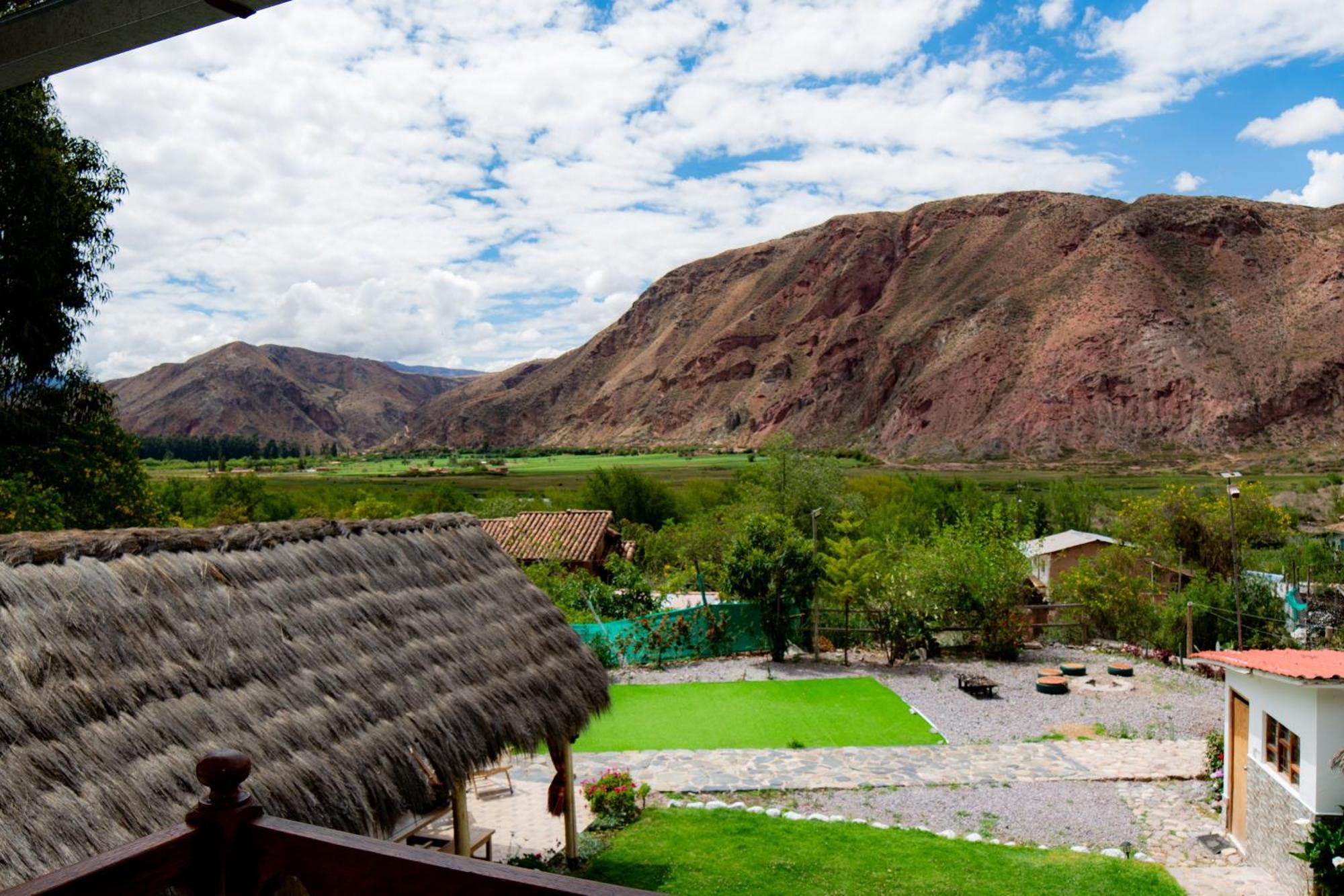 אורובמבה Sacred Valley Mountain Lodge מראה חיצוני תמונה