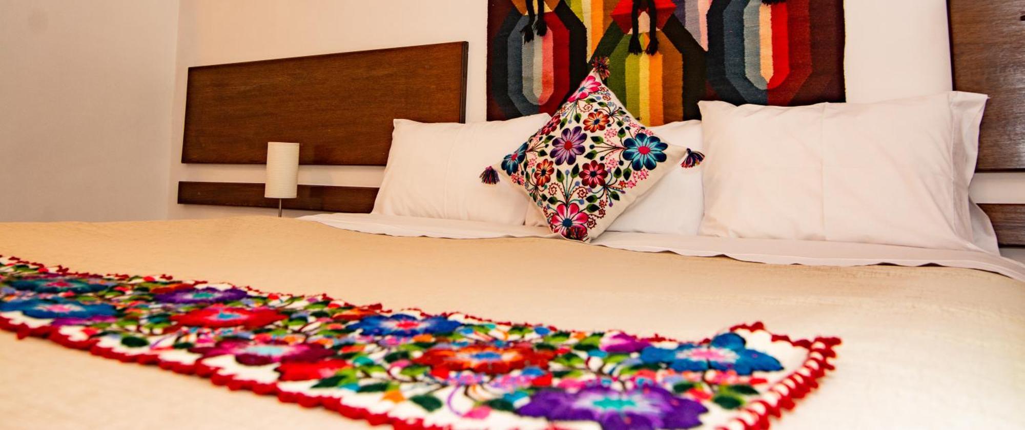 אורובמבה Sacred Valley Mountain Lodge מראה חיצוני תמונה