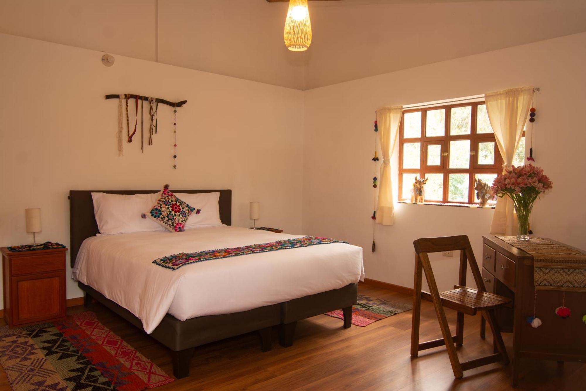 אורובמבה Sacred Valley Mountain Lodge מראה חיצוני תמונה