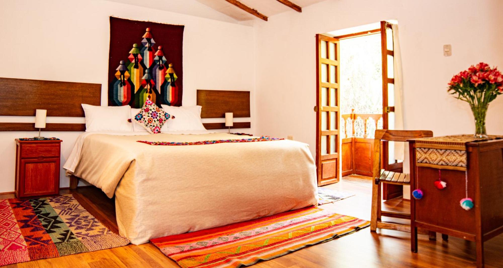 אורובמבה Sacred Valley Mountain Lodge מראה חיצוני תמונה